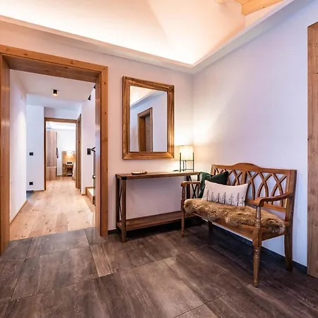 Alpendomizil Ahorn Apartment Mayrhofen