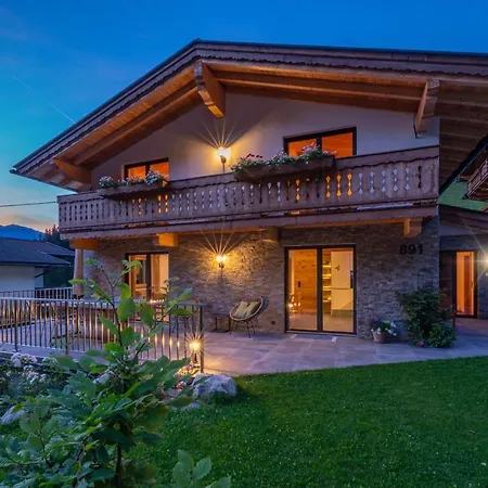 Apartment Alpendomizil Ahorn *