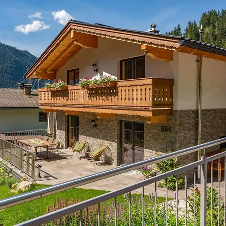 Alpendomizil Ahorn Apartman